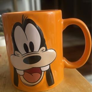Disney Goofy Orange Coffee Mug Jerry Leigh Orlando FL